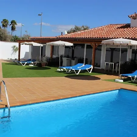 Adaptuhotel 2*
